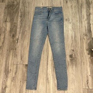 Levi Jeans Light Blue